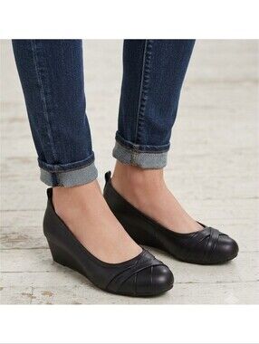 Tredsafe Moulin  Slip Resistant  Wedge Shoes Black Size 7